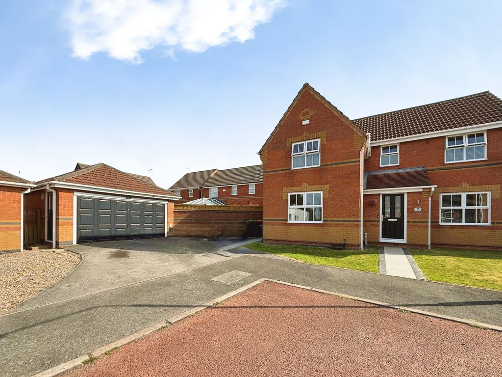 Property photo 1 of 24