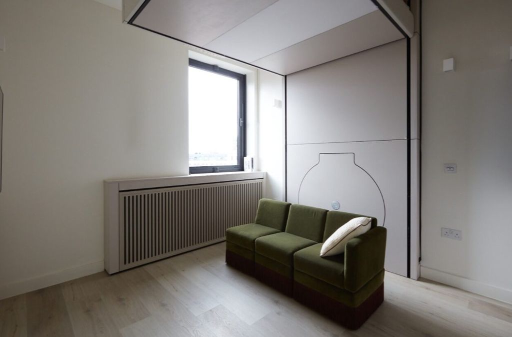 Property photo 3 of 10 With Sofa