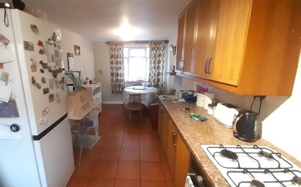 Property photo 3 of 13 Picture No. 05