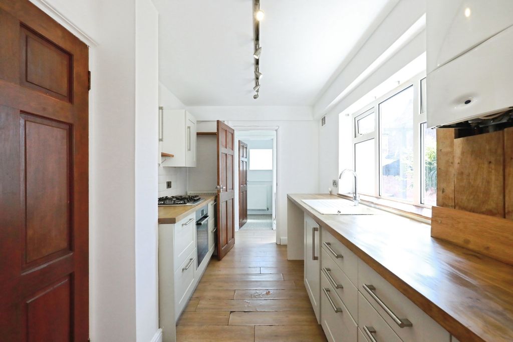 Property photo 2 of 13 Pbox-Img.Jpg