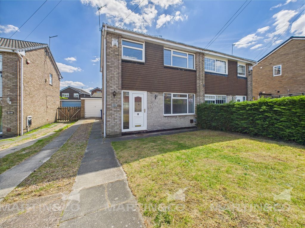 Property photo 1 of 16 Cam02406G0-Pr0455-Still015