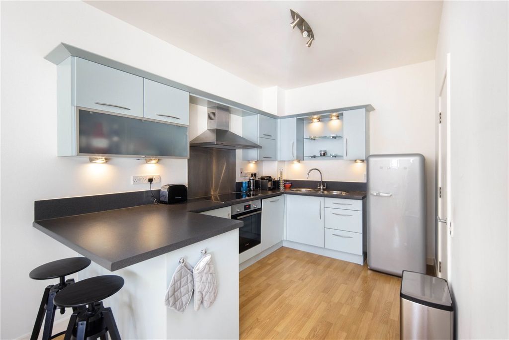 Property photo 2 of 24 Kitchen View 2