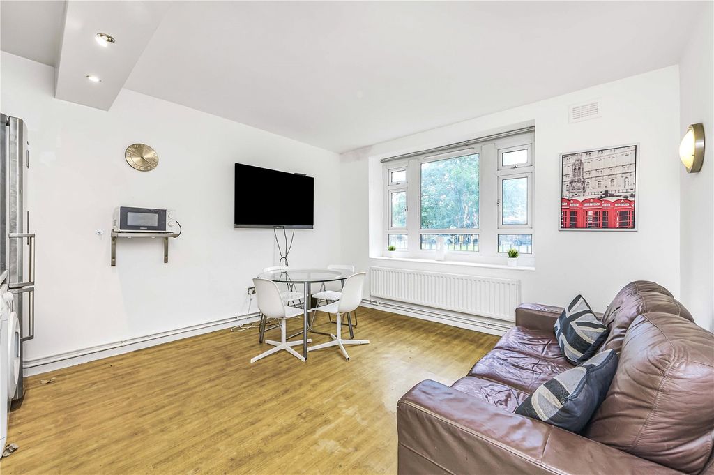 Property photo 1 of 16 Picture No. 05