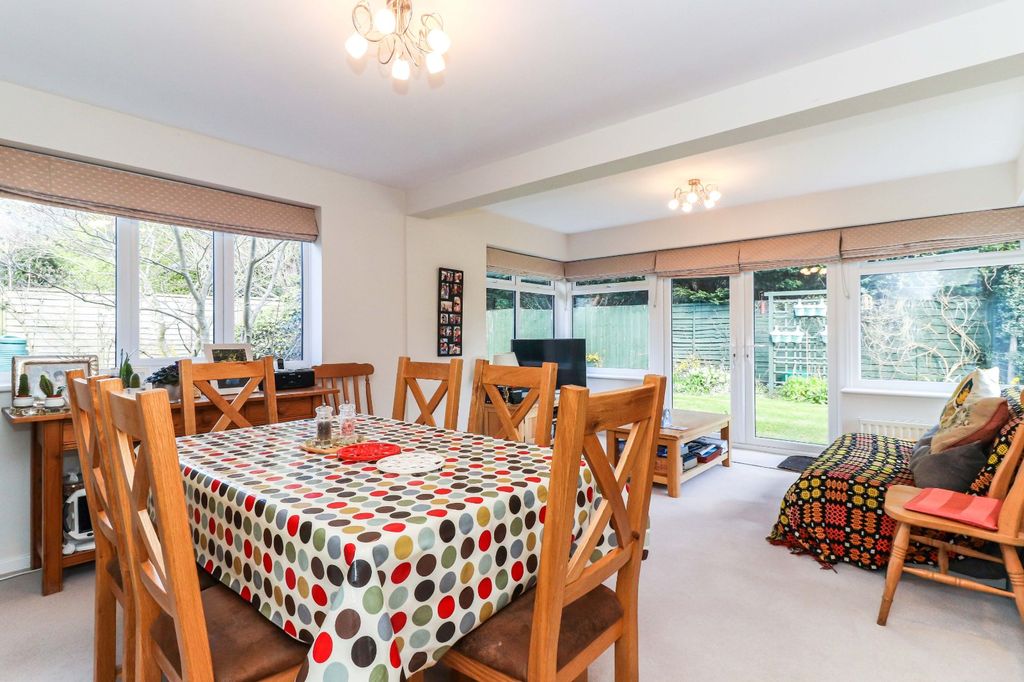 Property photo 3 of 17 Dining Room