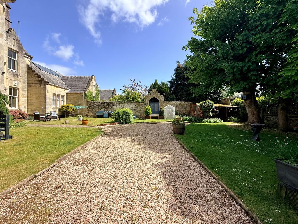 Property photo 3 of 27 Photo 28