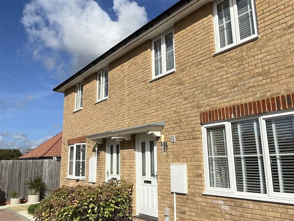 Property photo 1 of 1 Front