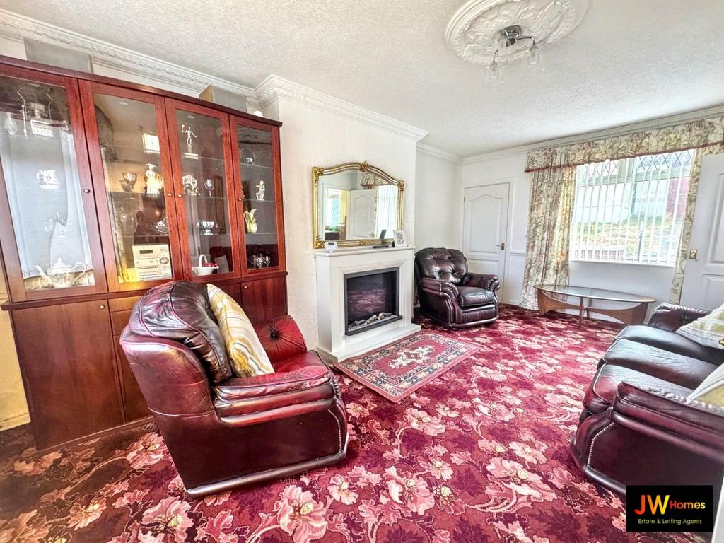 Property photo 3 of 15 Living Room 1 (2)