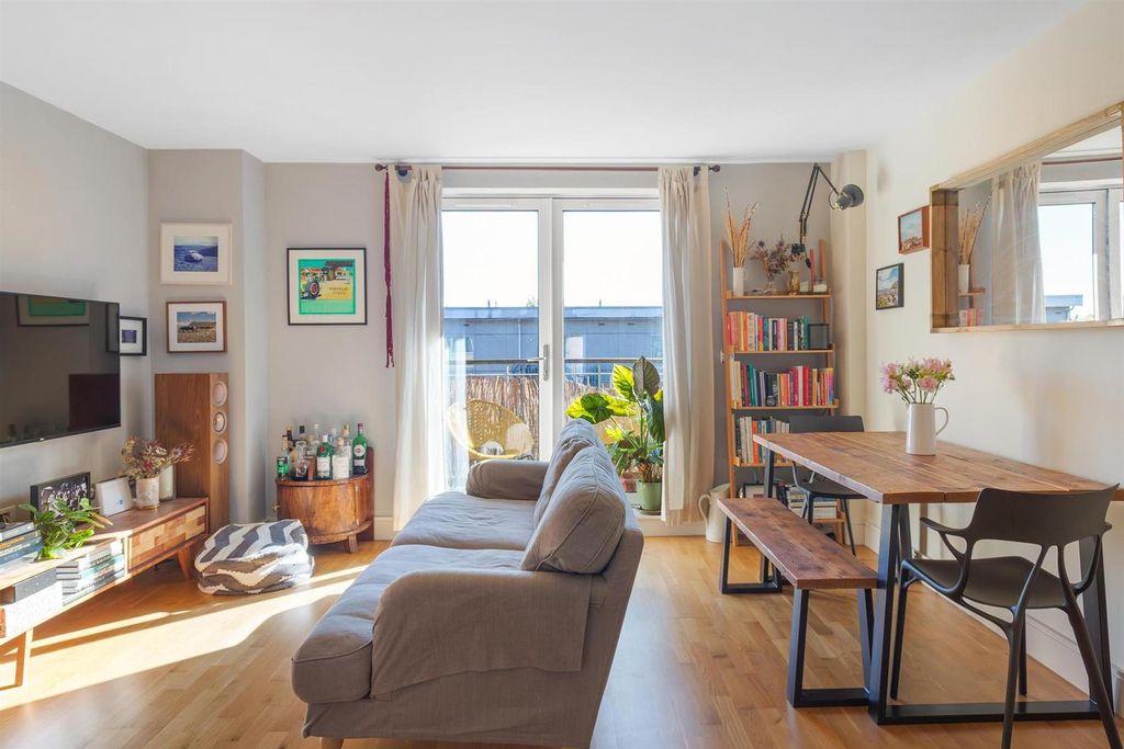 Property photo 1 of 18 887A1409.Jpg