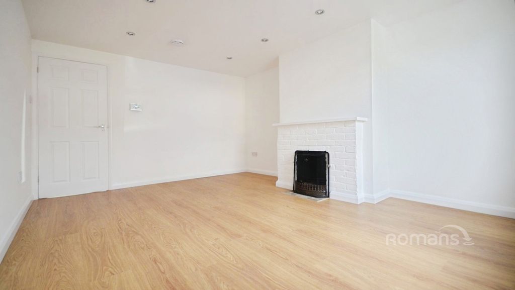 Property photo 3 of 10 Pbox-Img.Jpg
