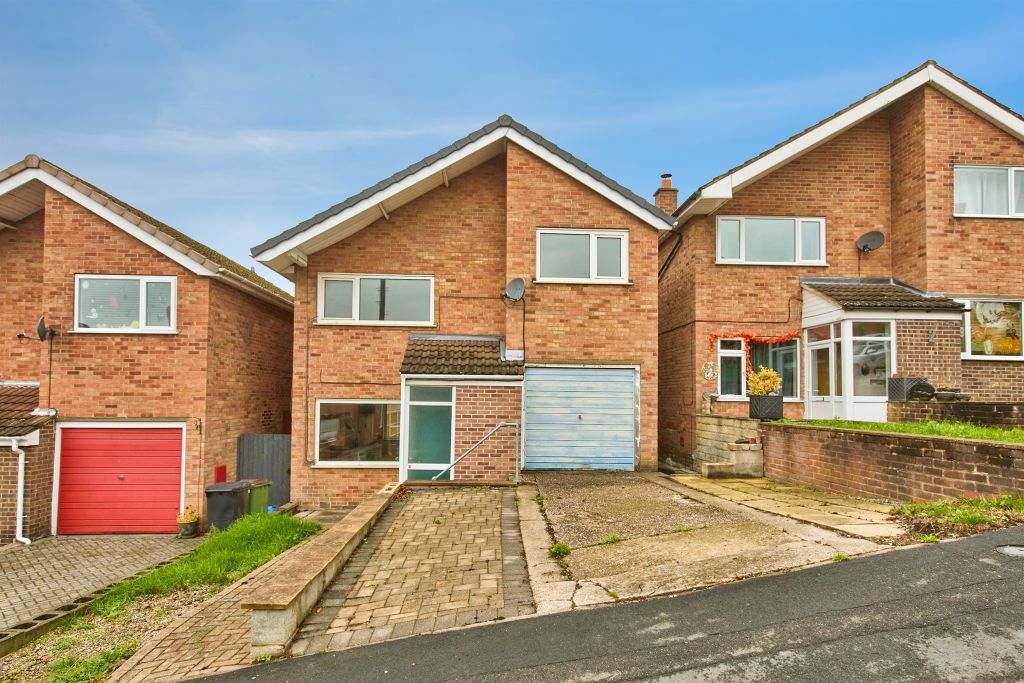 Property photo 1 of 12