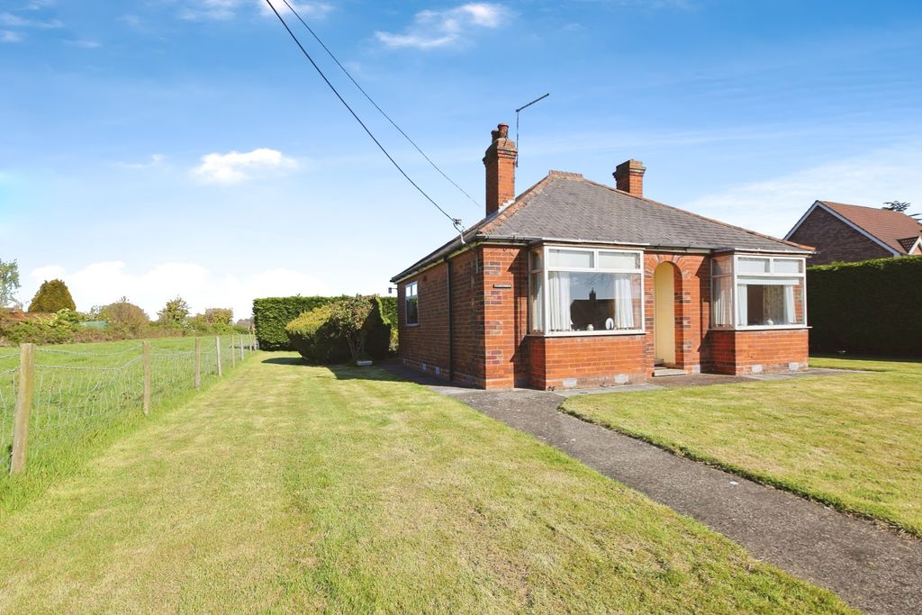 Property photo 2 of 13 4040328