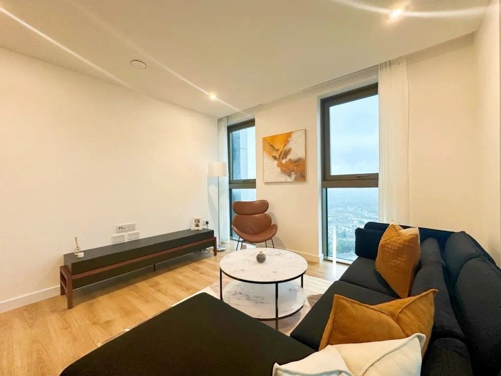 Property photo 2 of 10 Photo 2