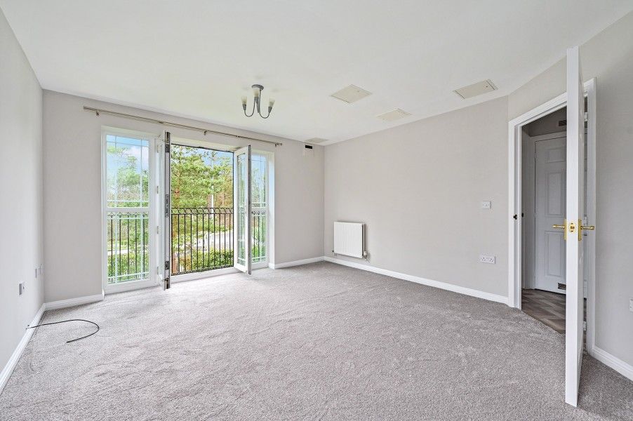 Property photo 3 of 8
