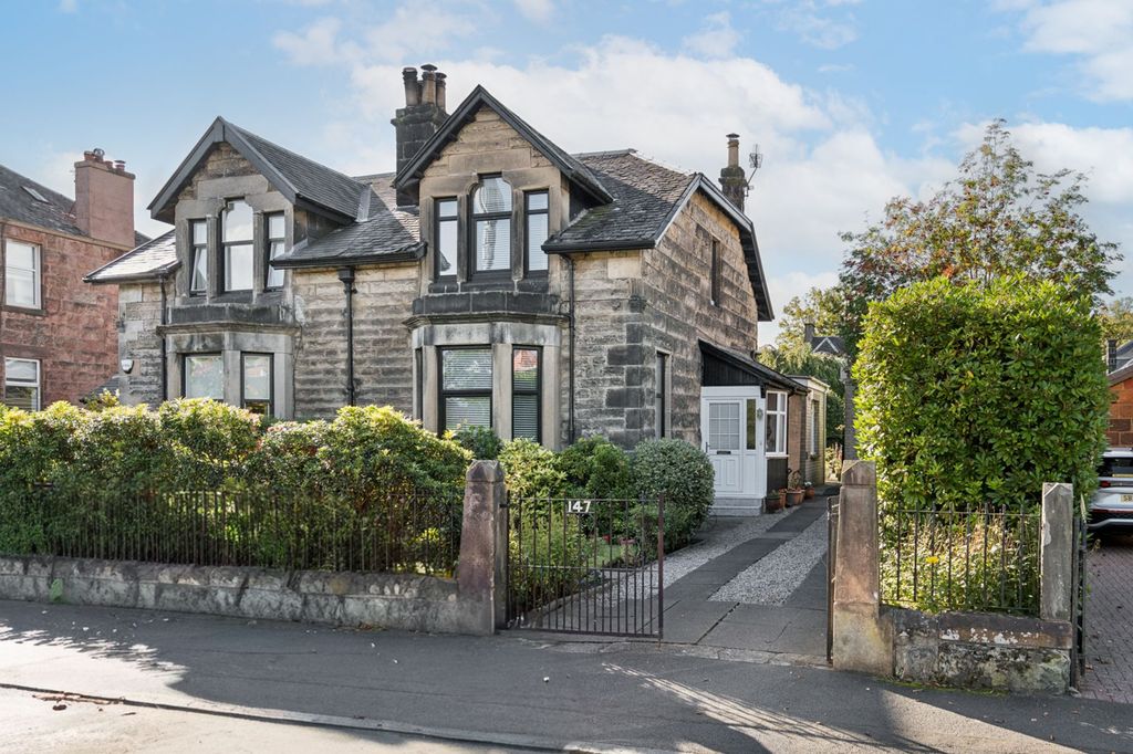 Property photo 1 of 38