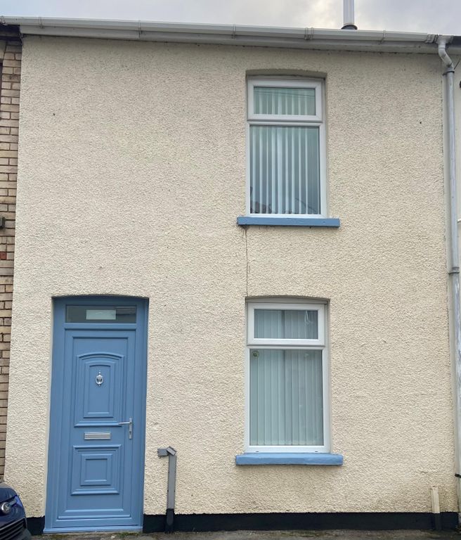 Property photo 3 of 17