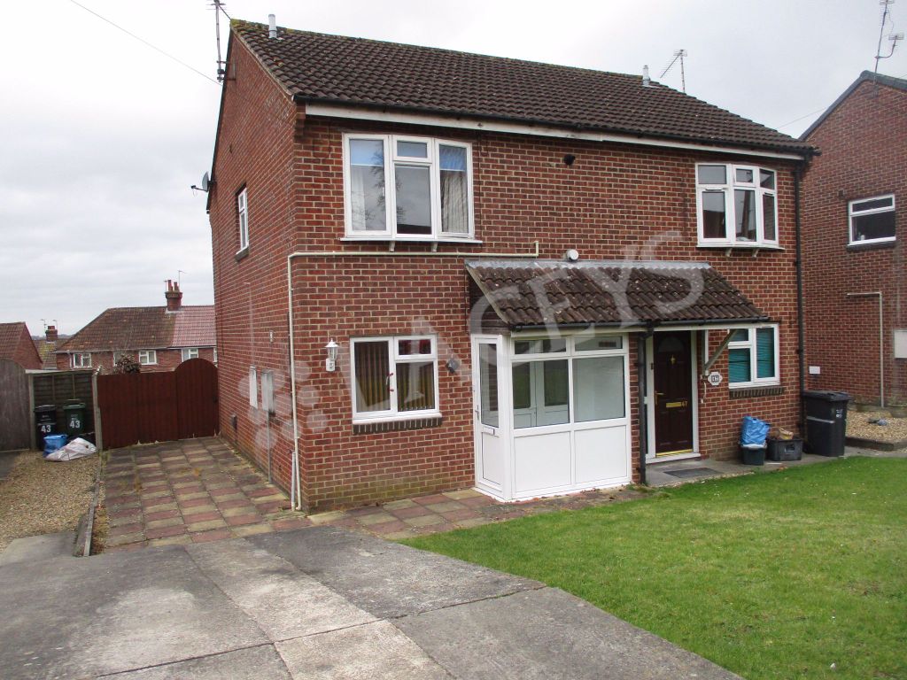 Property photo 1 of 9 External