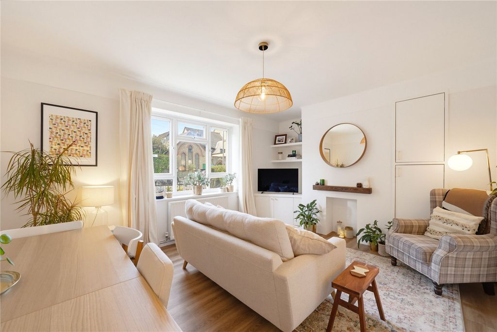 Property photo 1 of 7 Picture No. 09