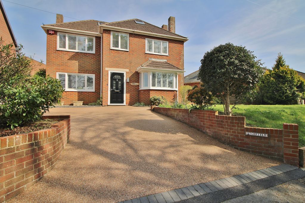 Property photo 1 of 23