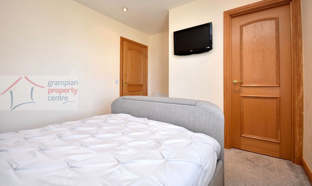 Additional image 11 of 2 bed flat for saleFlat 5 Stotfield Court, Stotfield Road, Lossiemouth IV31
