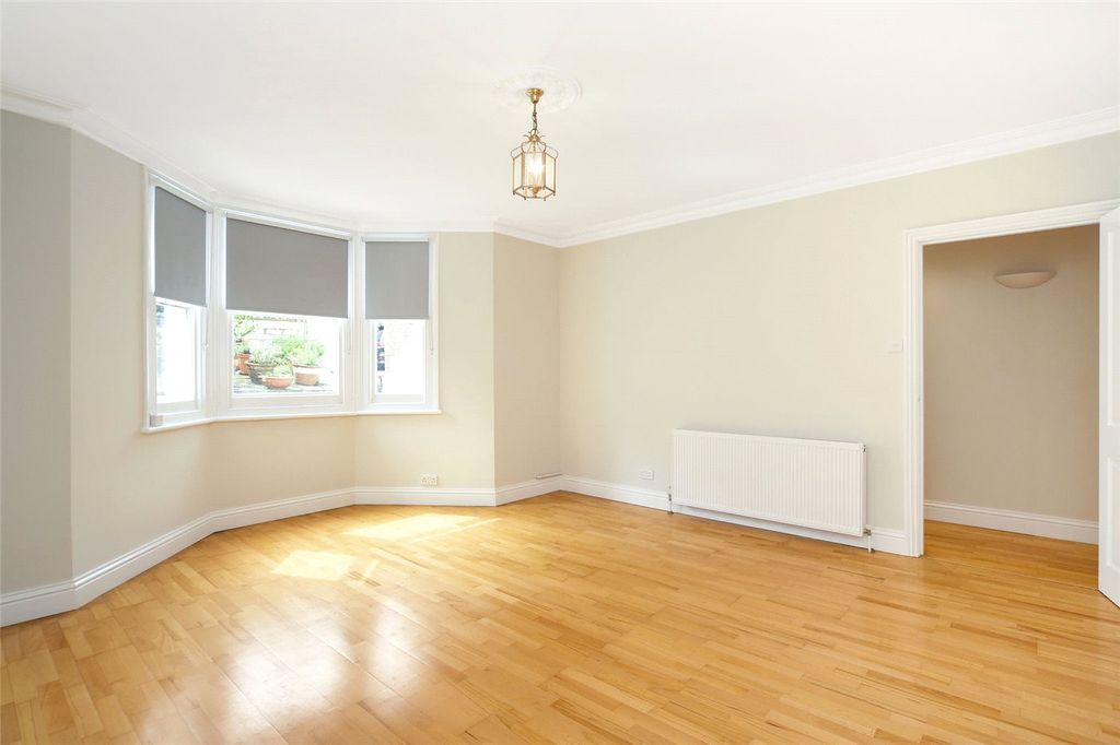 Property photo 2 of 10 Picture No. 09