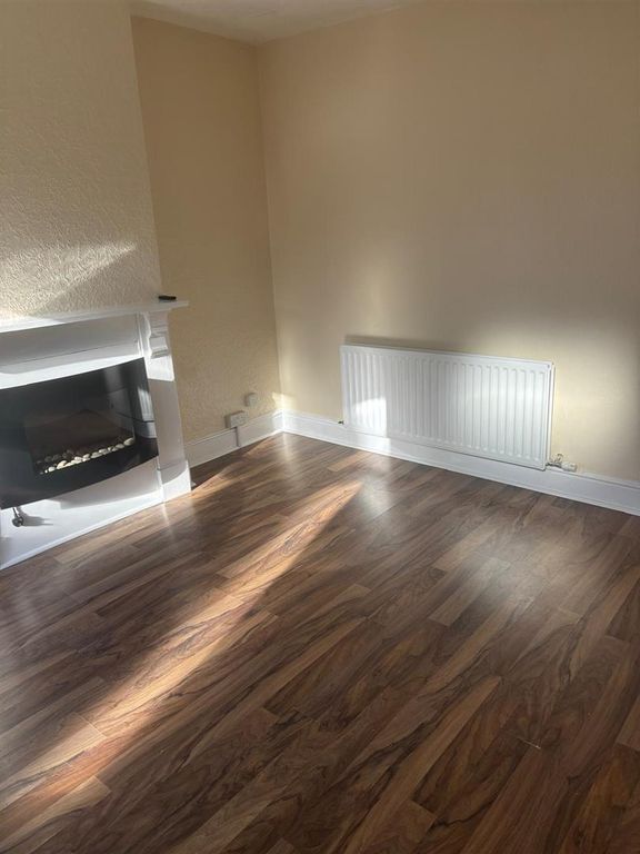 Property photo 2 of 9 Img-20260406-Wa0012.Jpg