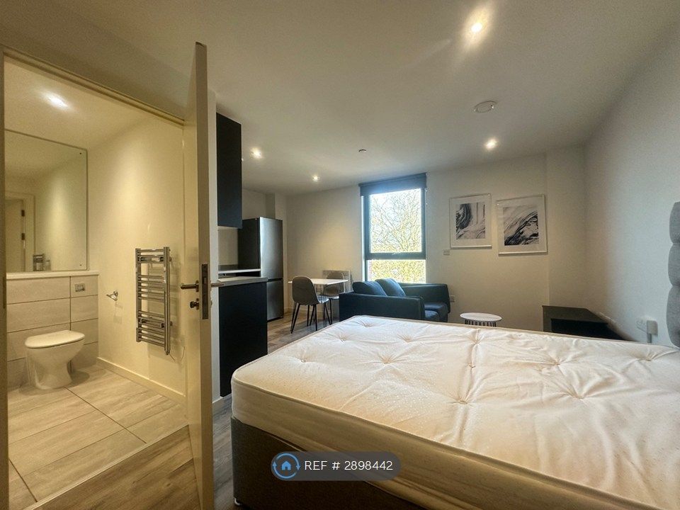 Property photo 2 of 10