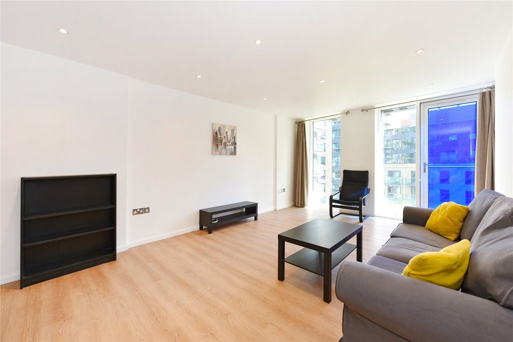 Property photo 1 of 19 Picture No. 13