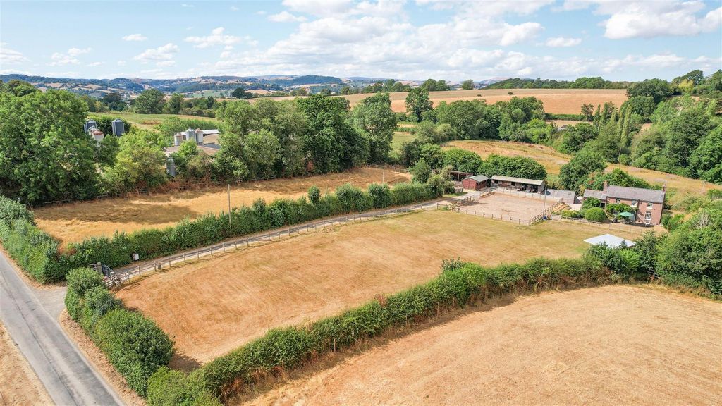 Property photo 3 of 32 Paddocks