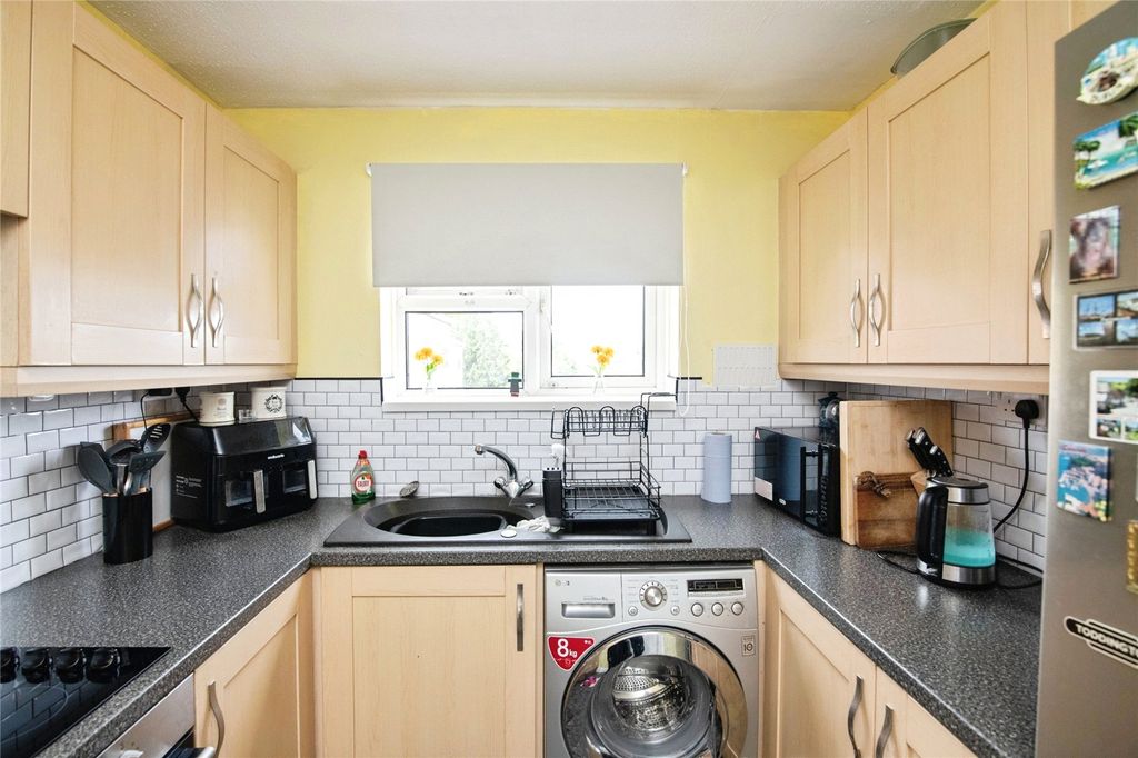Property photo 2 of 10 Picture No. 01