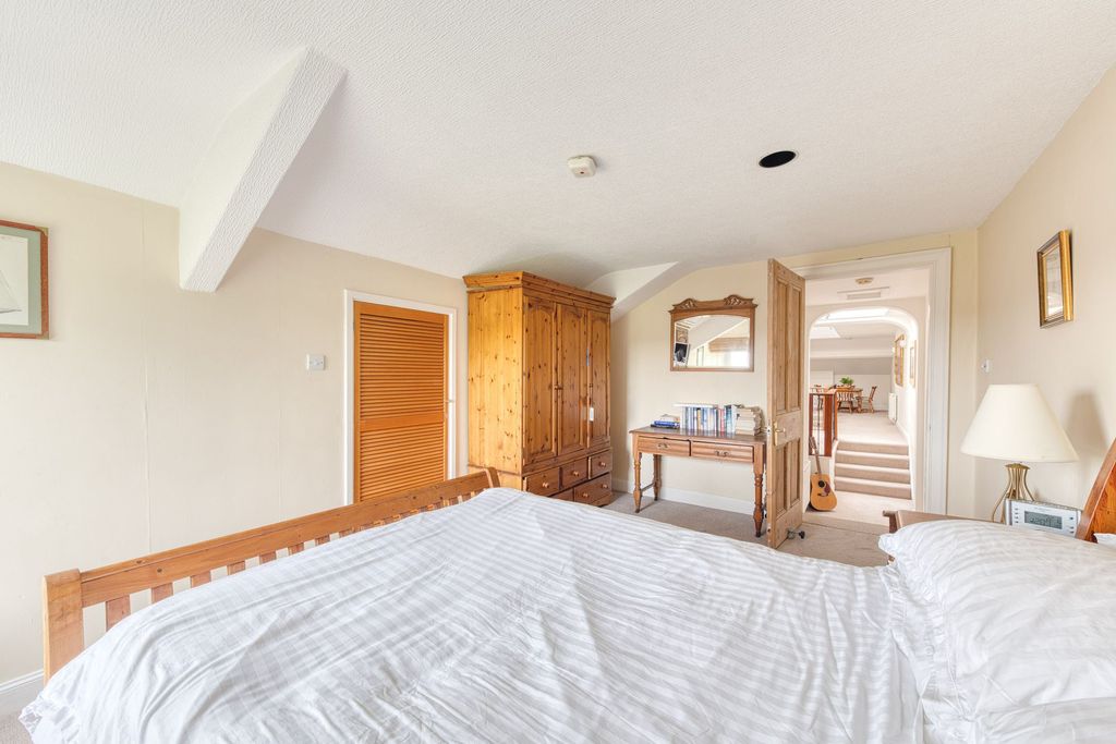 Additional image 21 of 2 bed flat for saleCastle Terrace, Berwick-Upon-Tweed TD15