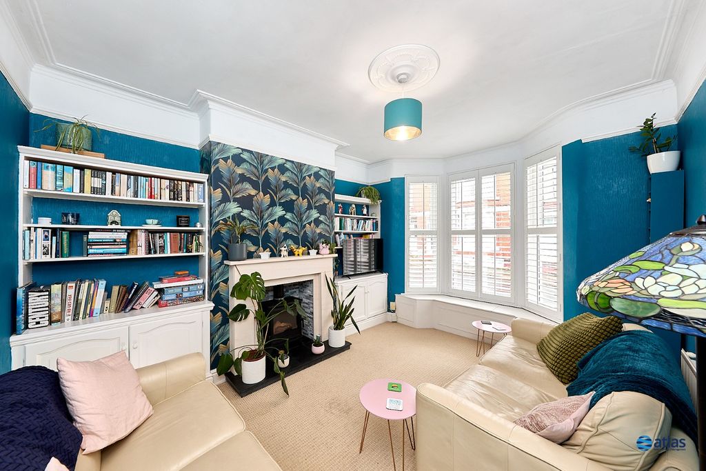 Property photo 3 of 16 Reception Room