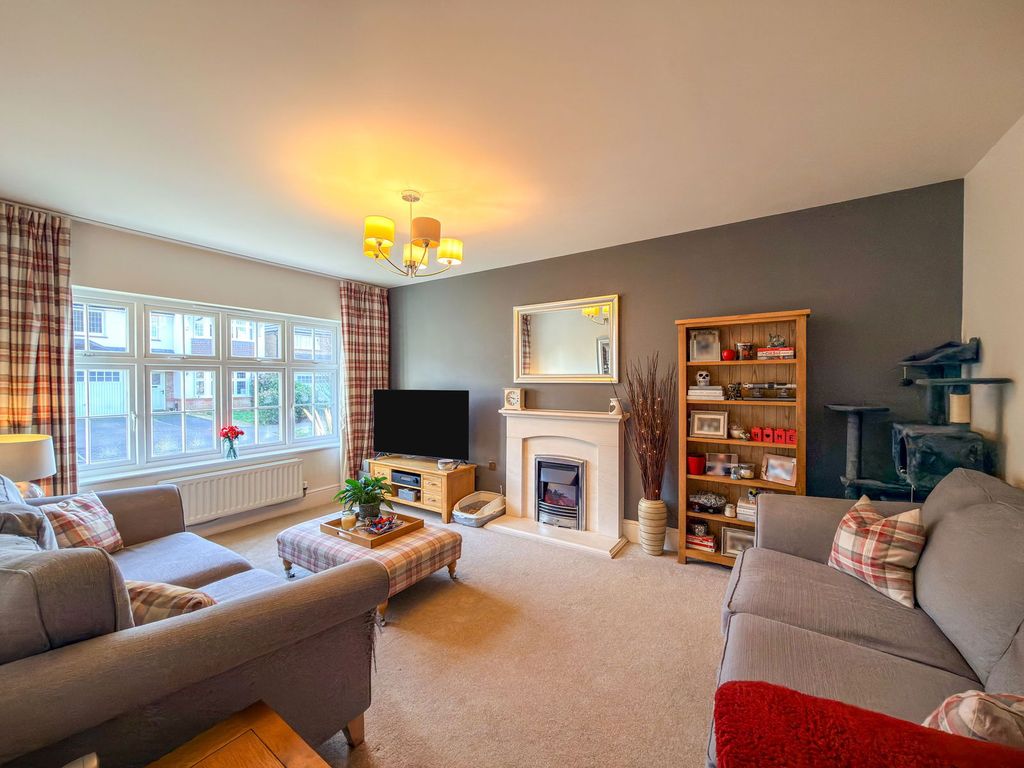 Property photo 3 of 19