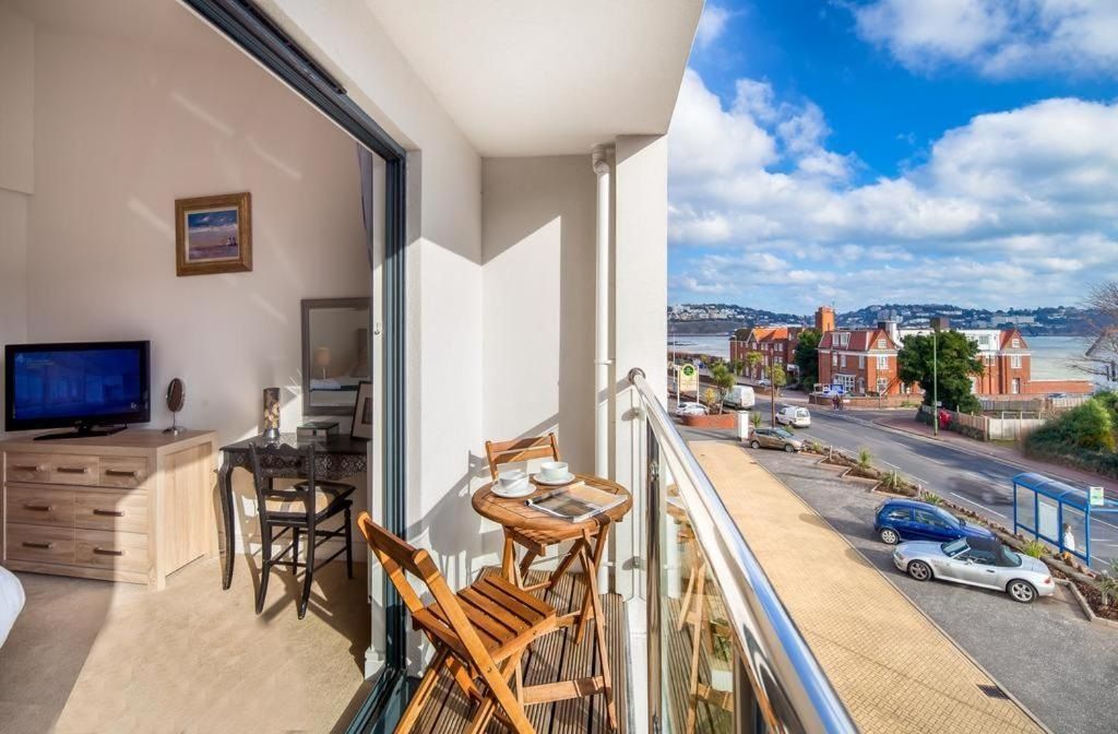 Property photo 3 of 23