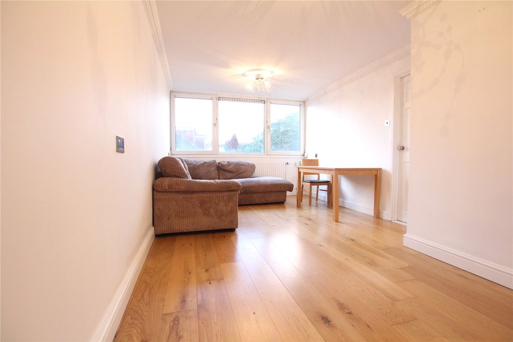 Property photo 1 of 7 Picture No. 06