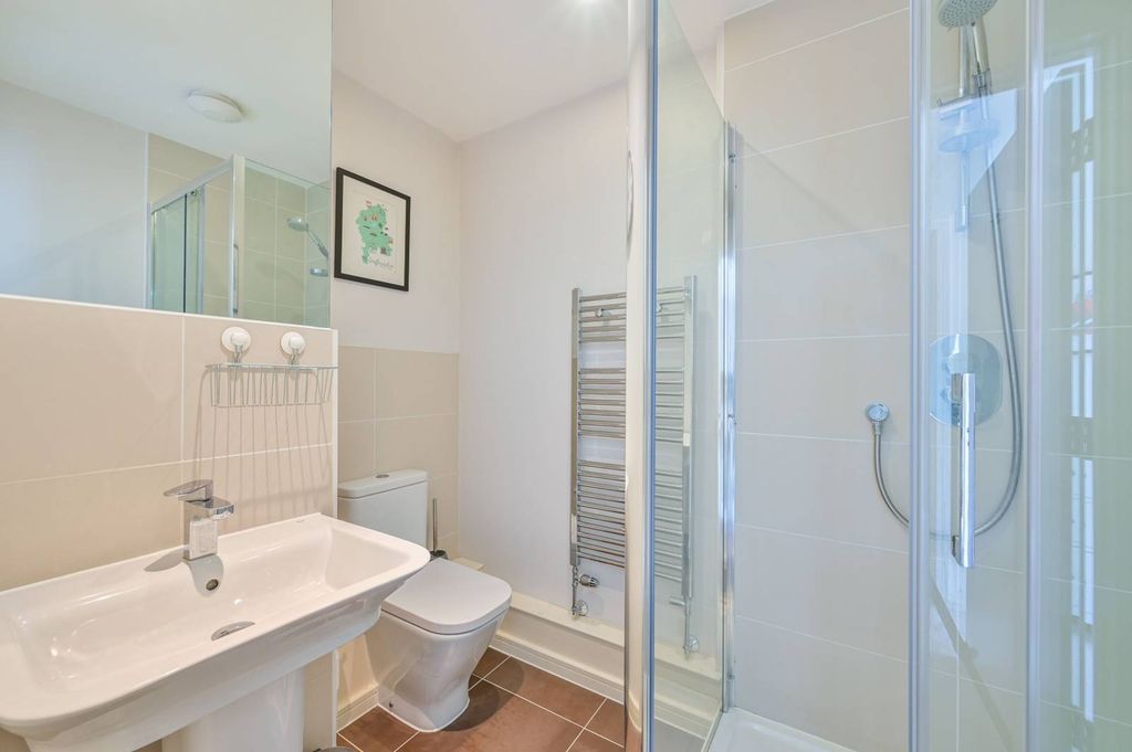 Property photo 3 of 16