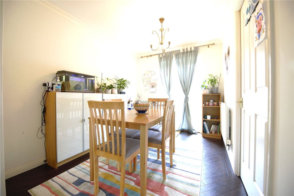 Property photo 3 of 9 Picture No. 06