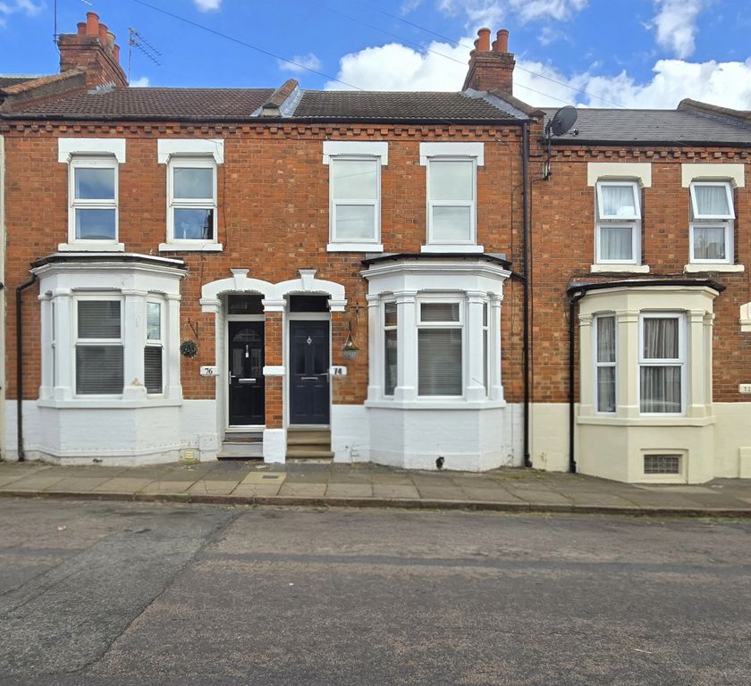 Property photo 1 of 12 Front