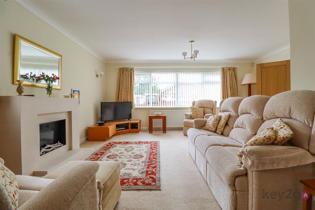 Property photo 3 of 21 Img_0381.Jpg