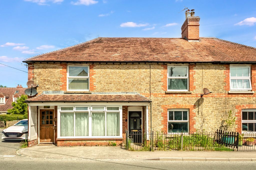 Property photo 1 of 18 1 Old Post Office, Wyke Road, Wyke, Gillingham, Dorset, Sp8 4Nh
