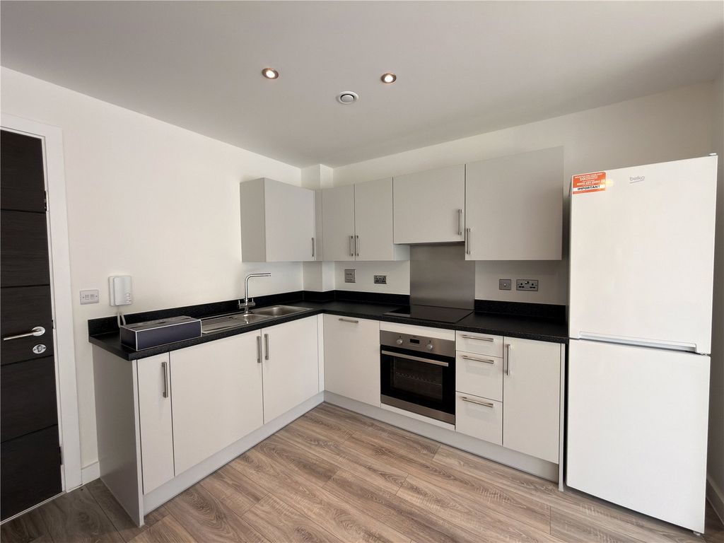 Property photo 2 of 13 Picture No. 02