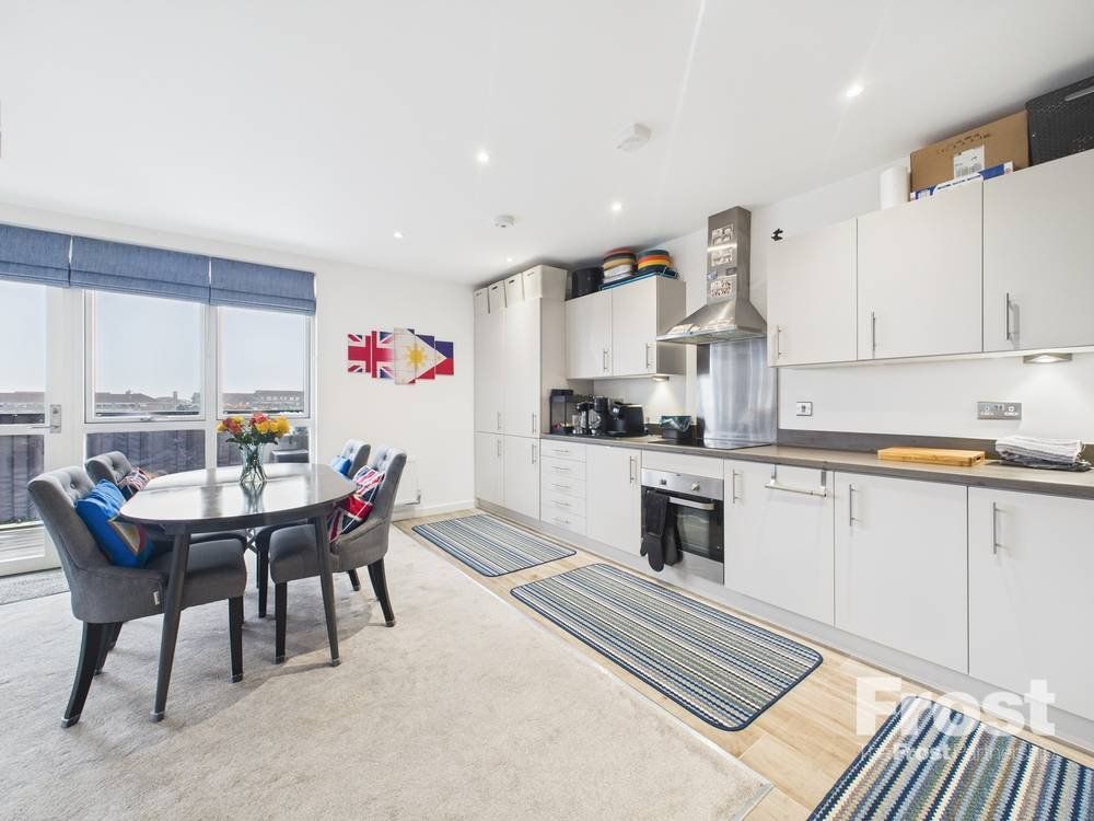 Property photo 3 of 12 Picture No. 04