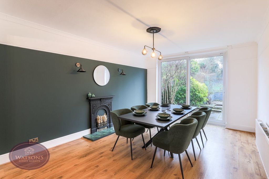 Property photo 3 of 25