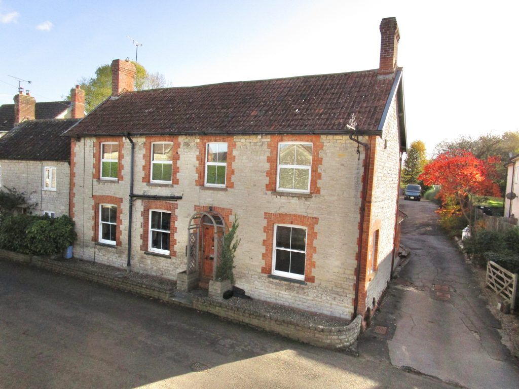 Property photo 1 of 29