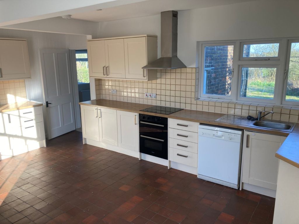 Property photo 3 of 14 Picture No. 09