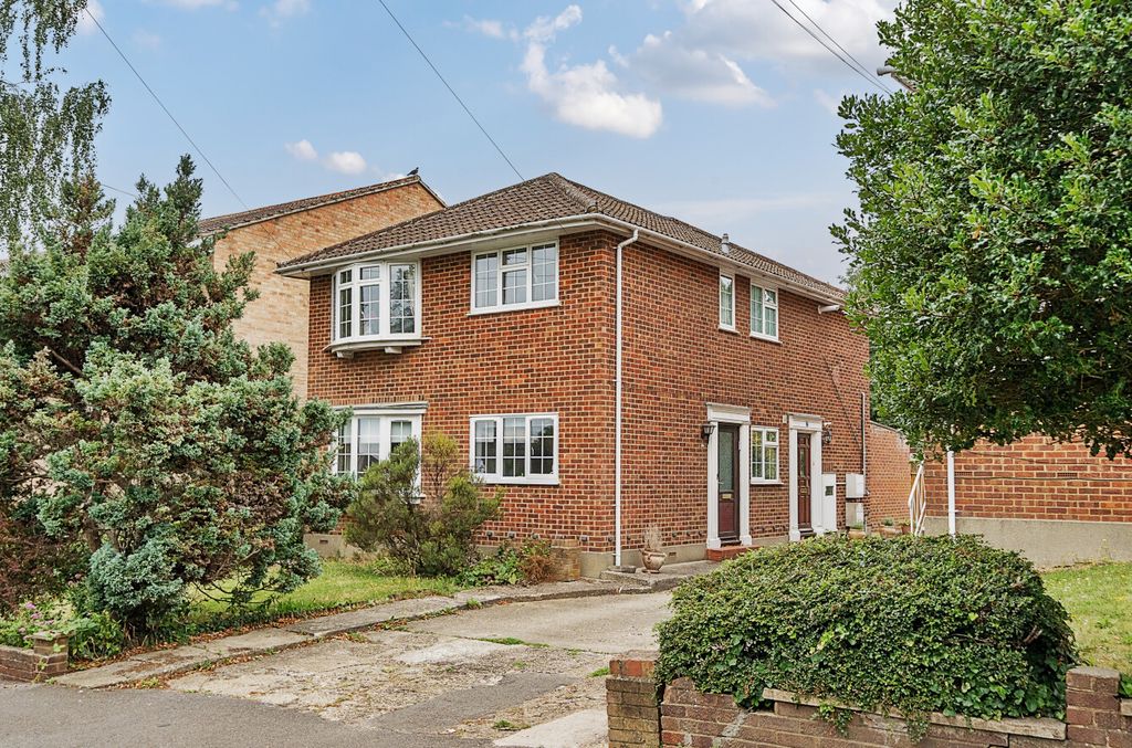 Property photo 1 of 19 1329683-1-6888B79...