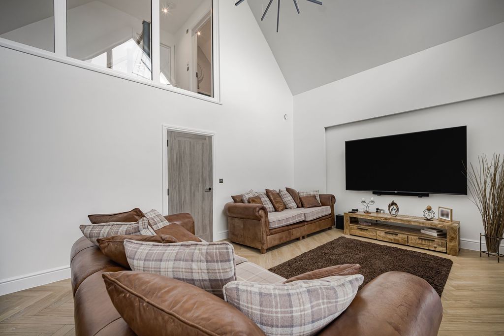 Additional image 12 of 4 bed semi-detached house for saleMaes Thornton, Rassau NP23