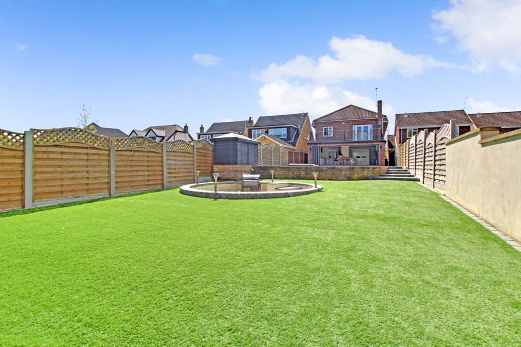 Property photo 3 of 38
