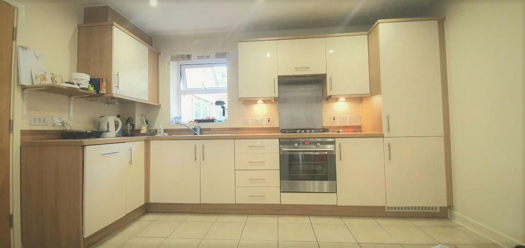 Property photo 2 of 7 Image