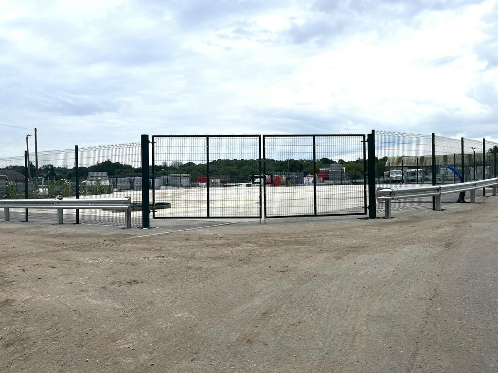 Property photo 2 of 6 Secure Gated Site