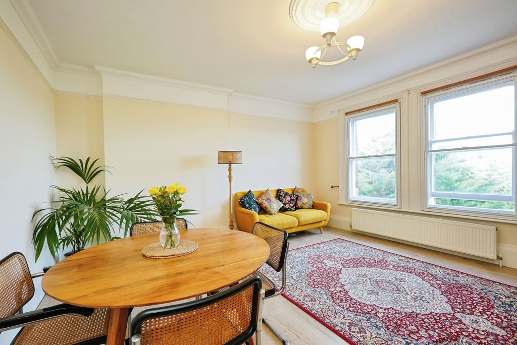 Property photo 2 of 14 Pbox-Img.Jpg